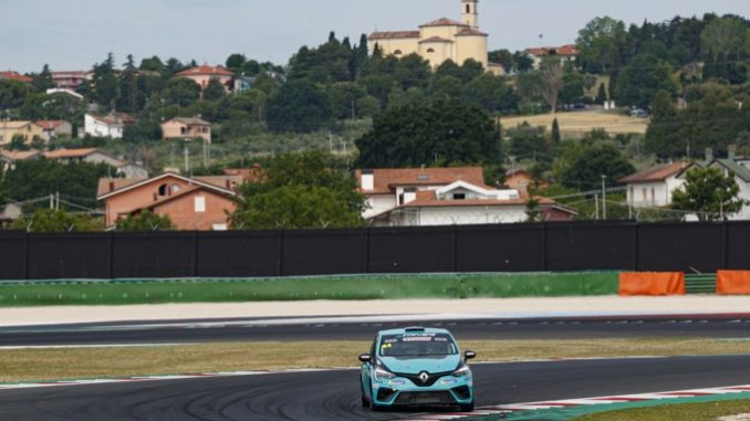 CLIO CUP MISANO AV1