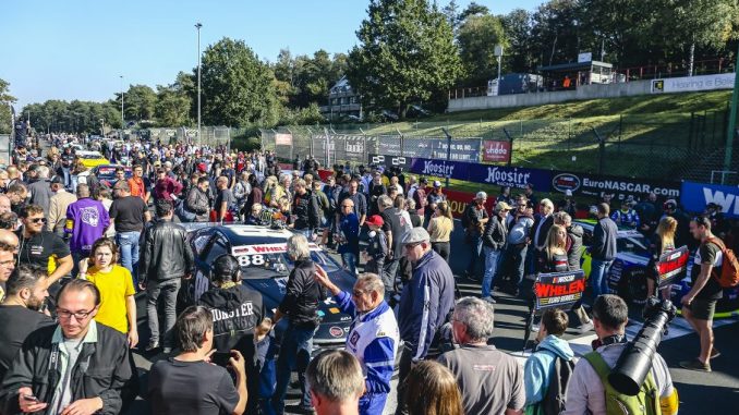 NWES ZOLDER AV