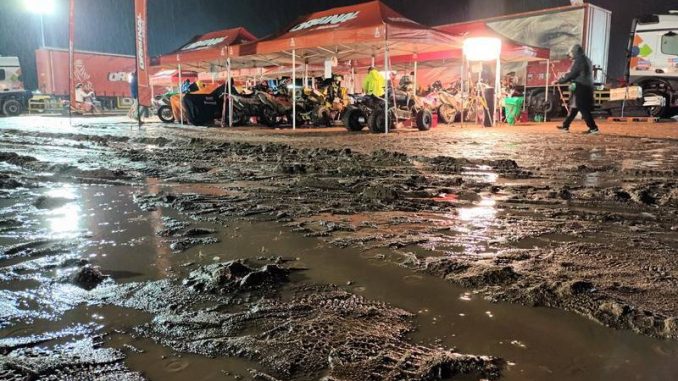 PLUIE BIVOUAC