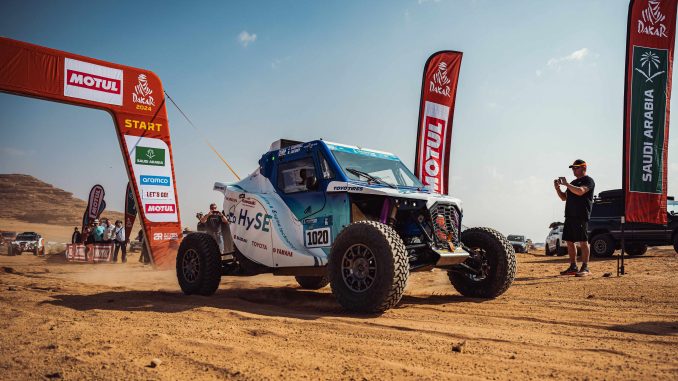 The HySE-X1 at the 2024 Dakar Rally.