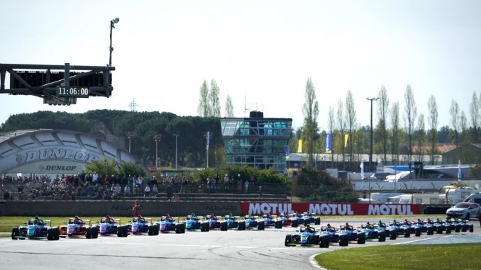 FORMULE 4 NOGARO