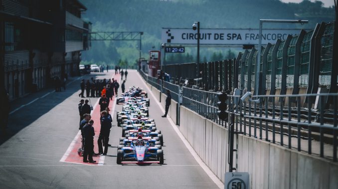 (JAP) - F4, -