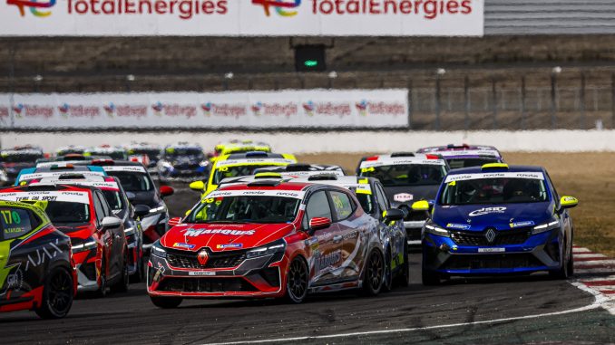 AUTO - CLIO CUP SERIES 2025 - MAGNY-COURS